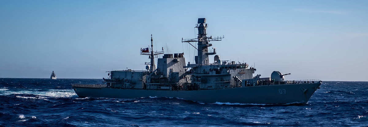 La fragata FF 07 “Almirante Lynch” de la Armada de Chile en su participación en Rimpac 2022.
